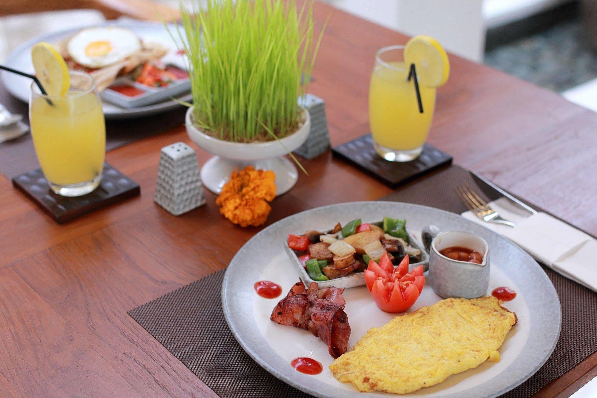 Aksari Villa Seminyak  Bagian luar foto