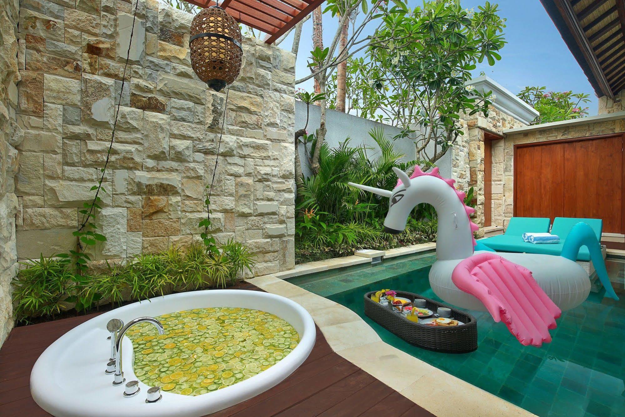 Aksari Villa Seminyak  Bagian luar foto