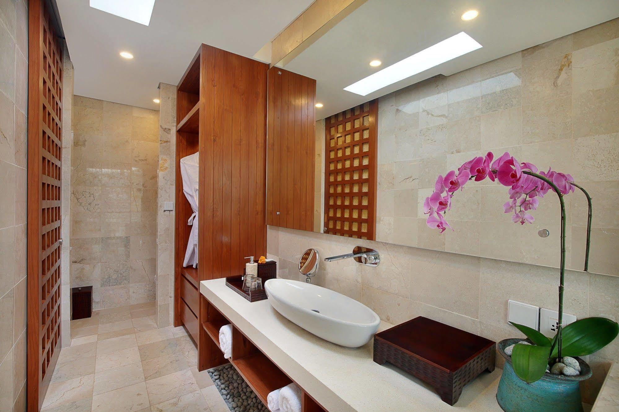 Aksari Villa Seminyak  Bagian luar foto