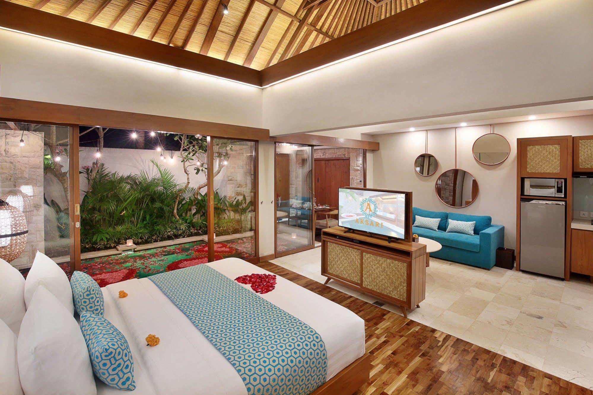 Aksari Villa Seminyak  Bagian luar foto